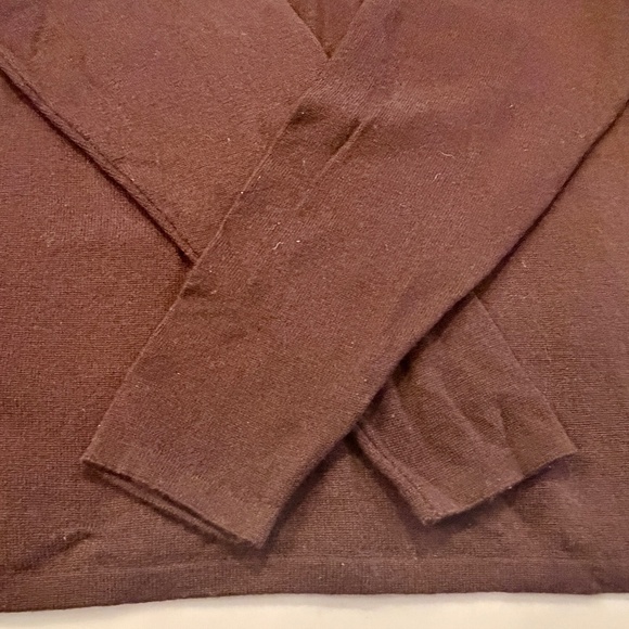 Henri Bendel 100% wool turtleneck sweater - Picture 3 of 6